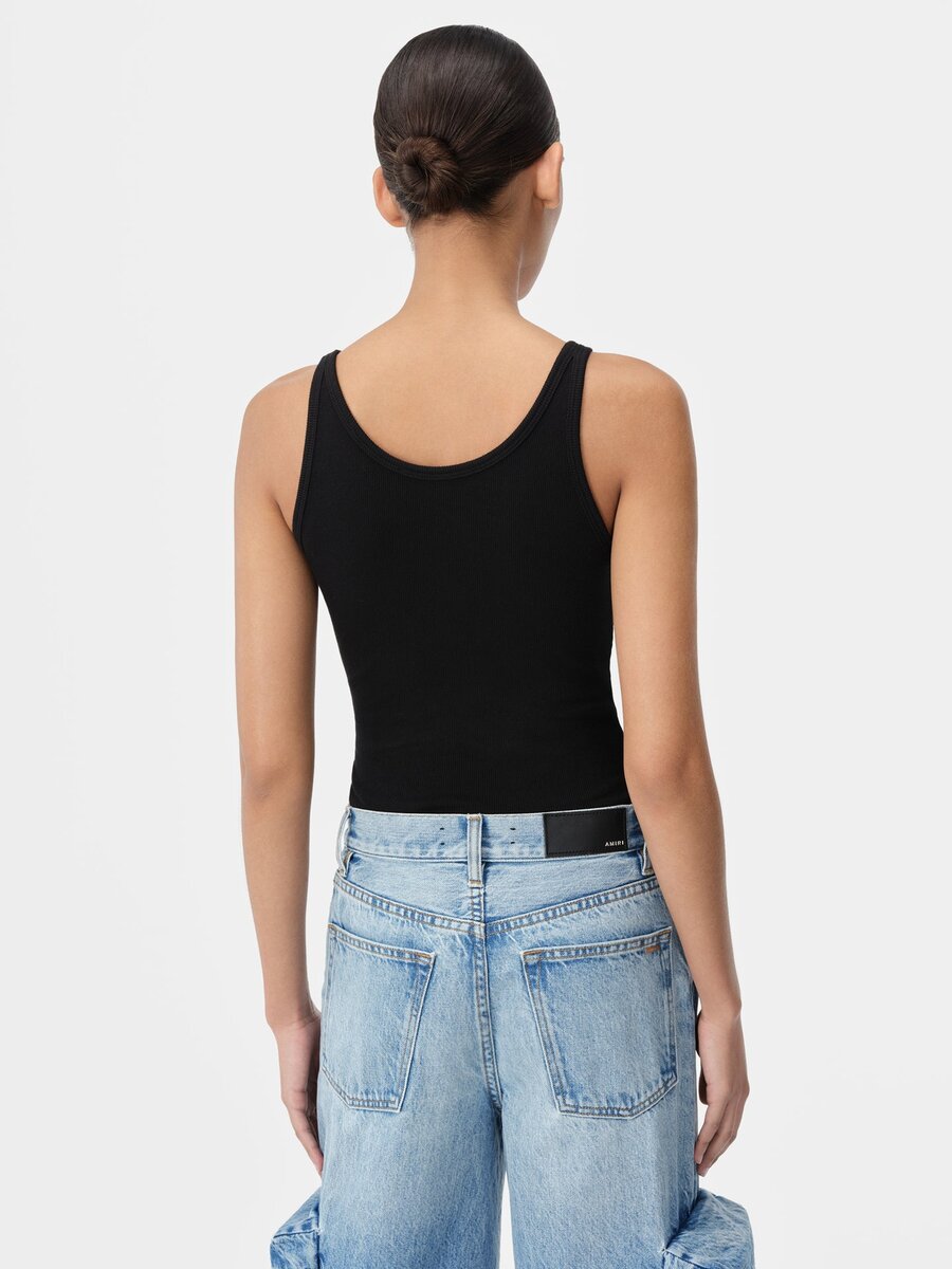 MA-BRODERAD RIBBAD TANK TOPP FÖR DAMER