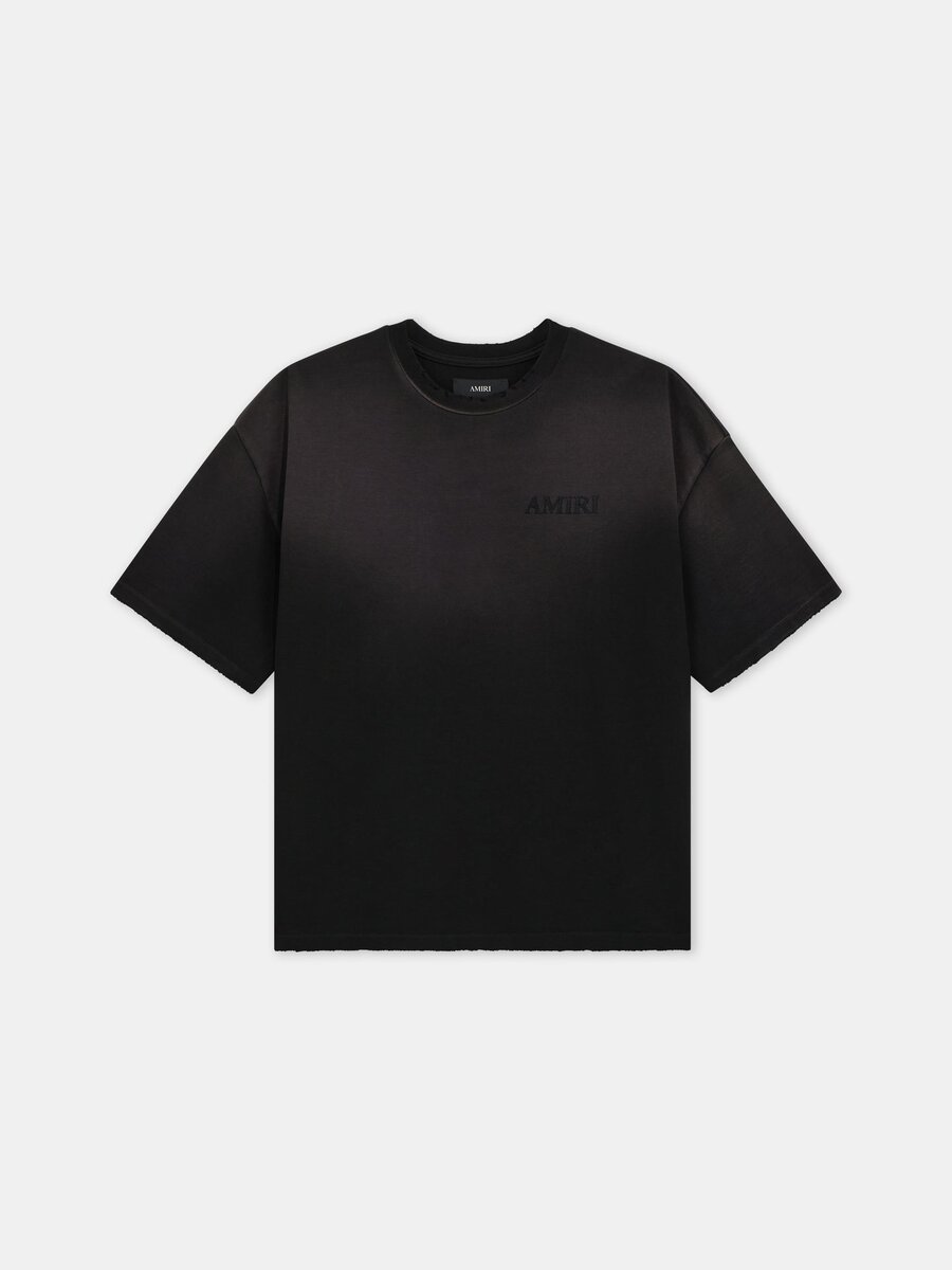 OVERSIZED-T-SHIRT MED BANDANA-APPLIKATION